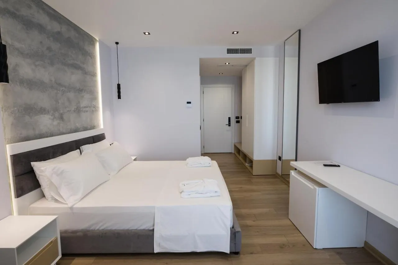 Mirage Hotel Golem