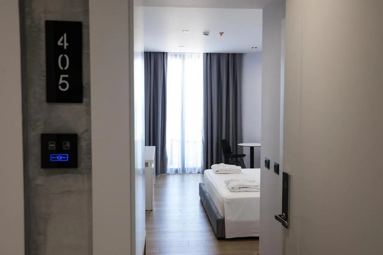 Mirage Hotel Golem   Golem (Tirana)